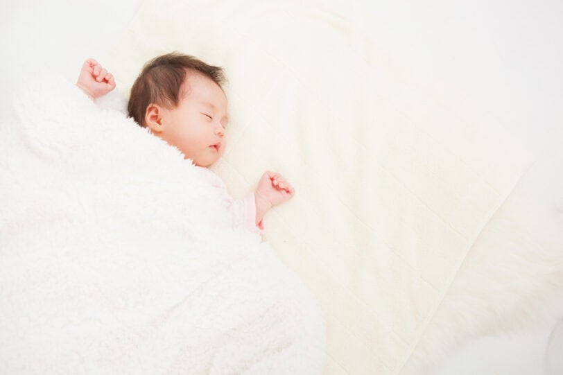 「ニューボーンフォトが気持ち悪い」と感じる前に読む、安全で可愛い撮影ガイド